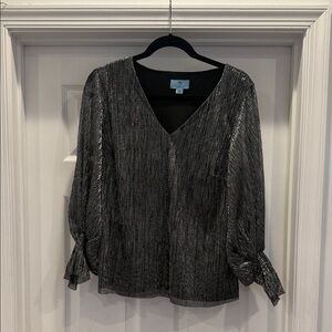 CeCe Metallic V-Neck Blouse in Silver